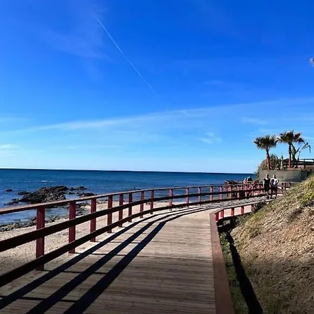Rooftop Oasis At Ocean Point Calahonda - Just Few Steps Away From The Beach, Restaurants & Shops *