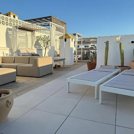 Rooftop Oasis At Ocean Point Calahonda - Just Few Steps Away From The Beach, Restaurants & Shops