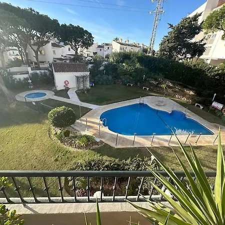 Rooftop Oasis At Ocean Point Calahonda - Just Few Steps Away From The Beach, Restaurants & Shops *