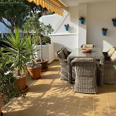Rooftop Oasis At Ocean Point Calahonda - Just Few Steps Away From The Beach, Restaurants & Shops